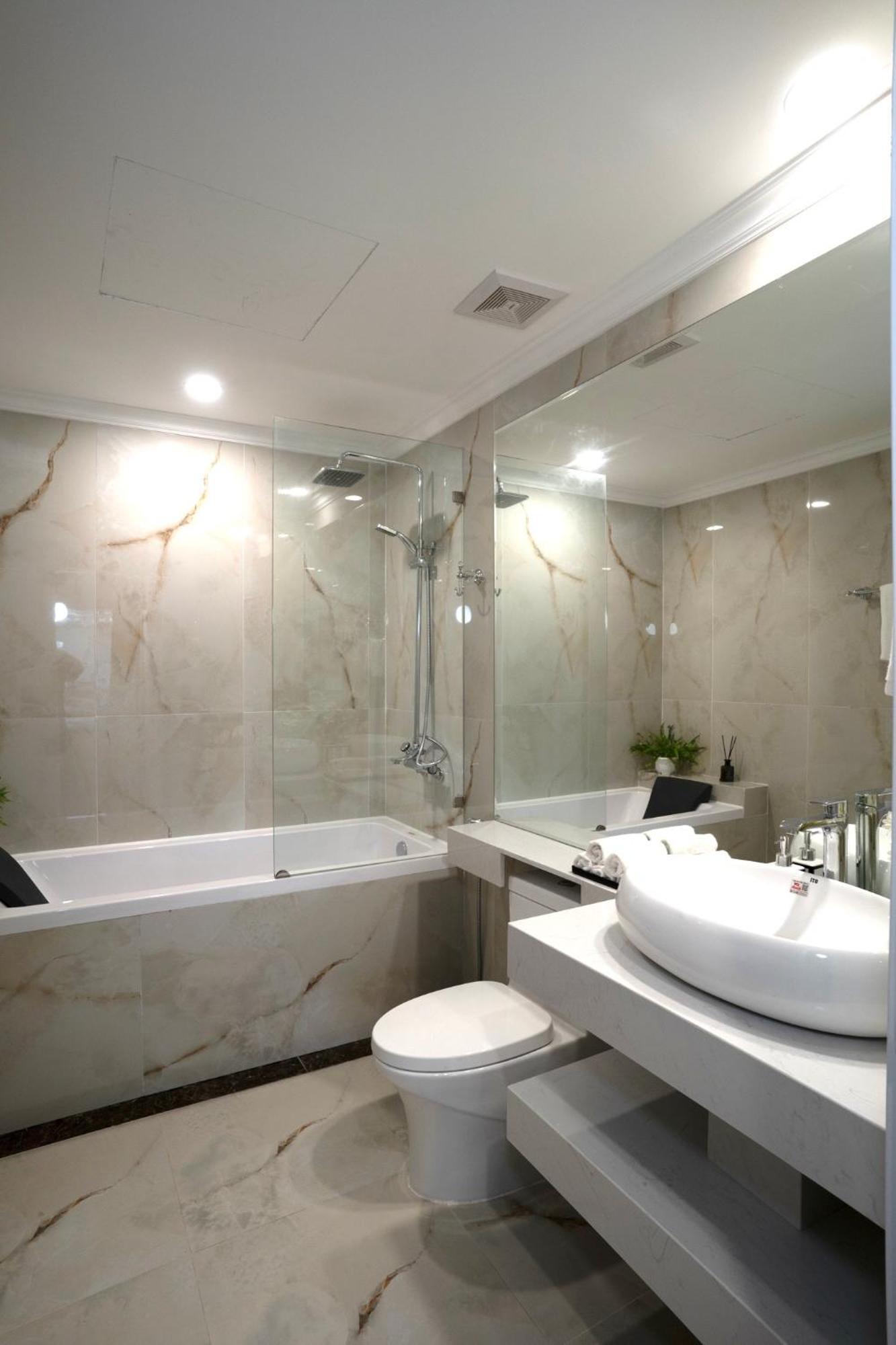 Luxe Paradise Suites Xuan Dieu Ханой Экстерьер фото