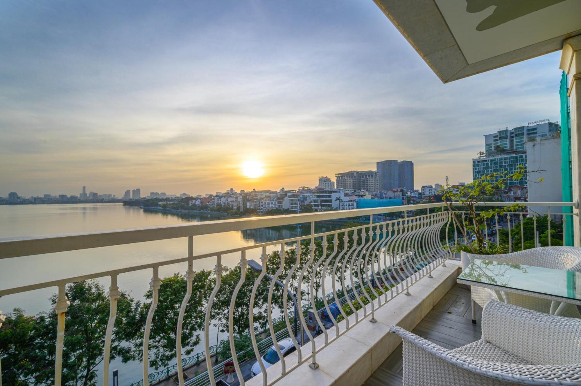 Luxe Paradise Suites Xuan Dieu Ханой Экстерьер фото