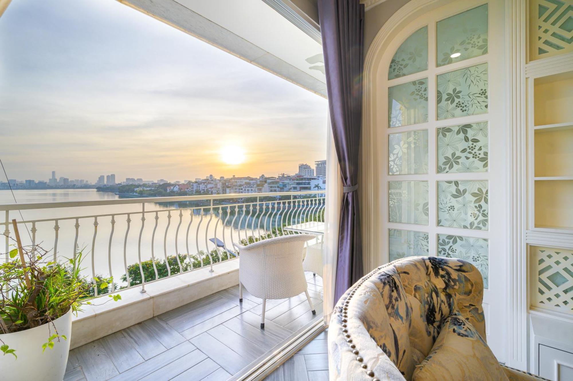 Luxe Paradise Suites Xuan Dieu Ханой Экстерьер фото